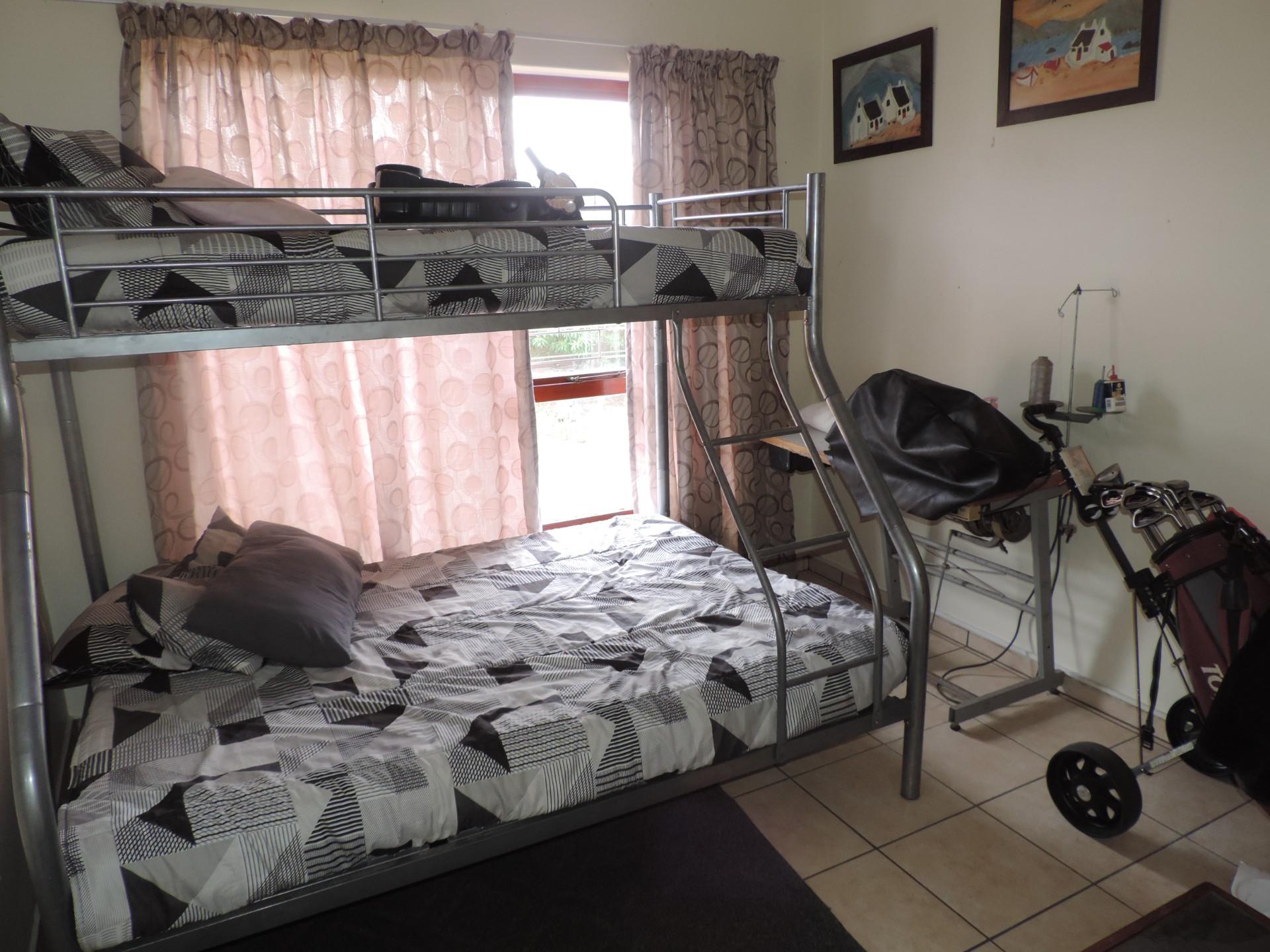 4 Bedroom Property for Sale in Parkersdorp Western Cape